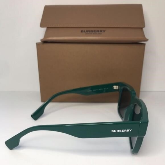 New - 💯 Original BURBERRY BE4394F HAYDEN SUNGLASSES - Picture 3 of 16